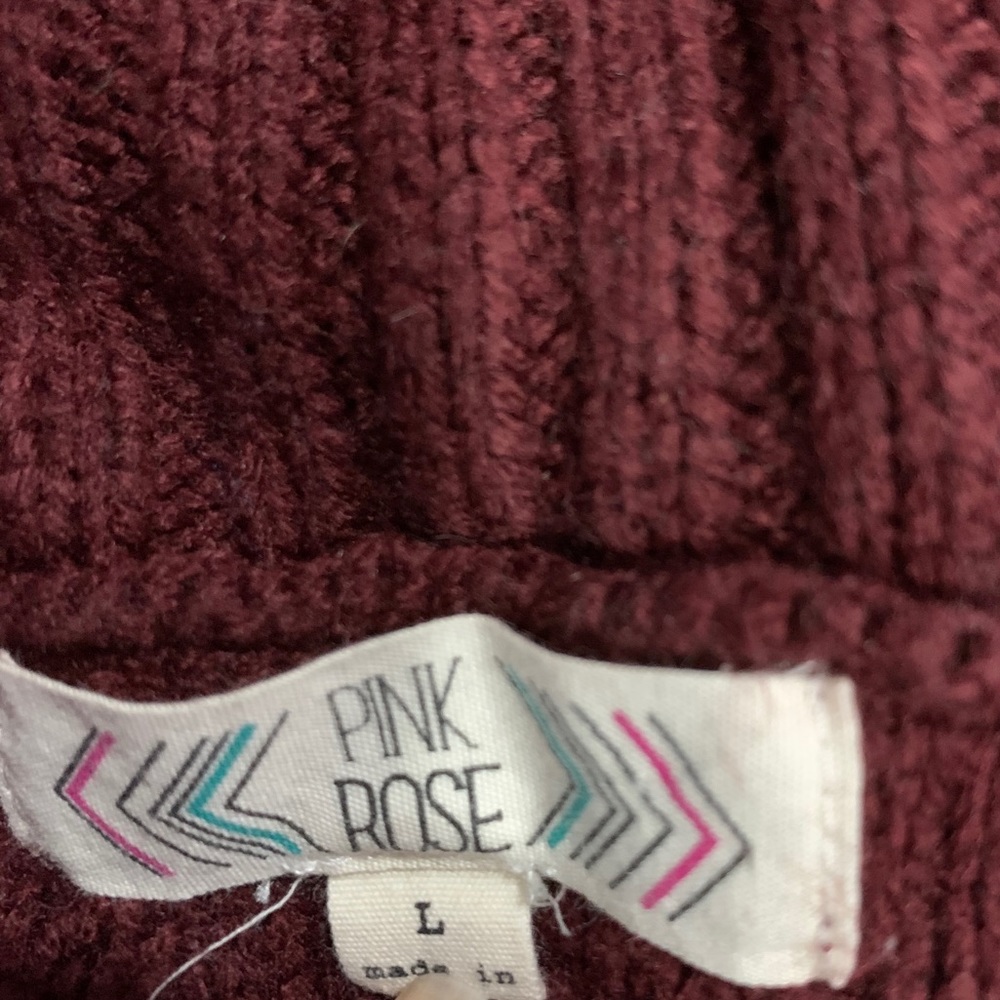 Sweater - Picture 4 of 4